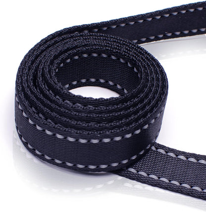 Extra Heavy Duty Dog Leash - 6Ft Long - 3Mm Thick, Soft Padded Handle for Comfort - Perfect Leashes for Medium and Large Dogs - pet needs313111513551Extra Heavy Duty Dog Leash - 6Ft Long - 3Mm Thick, Soft Padded Handle for Comfort - Perfect Leashes for Medium and Large Dogspet needs